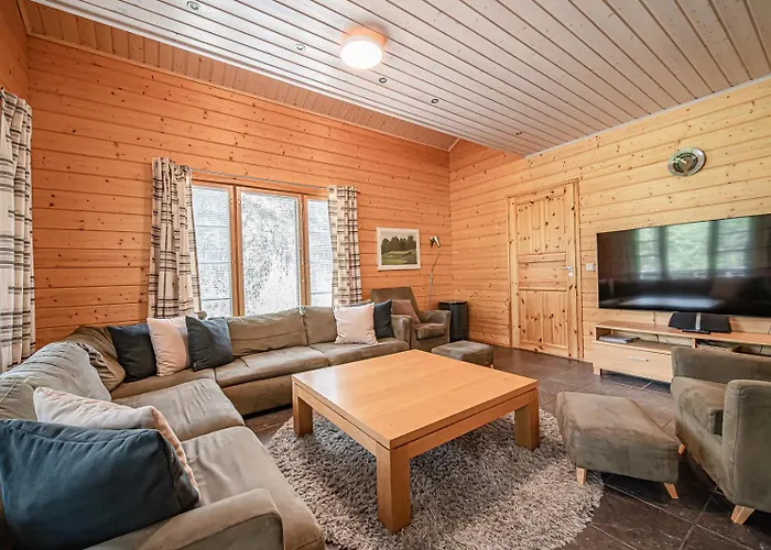 فيلة Hiihtogreeni A Ski-in Ski-out By Aavalevi