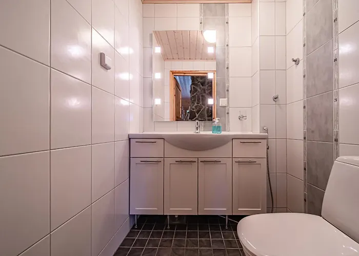 Hiihtogreeni A Ski-in Ski-out By Aavalevi فيلة