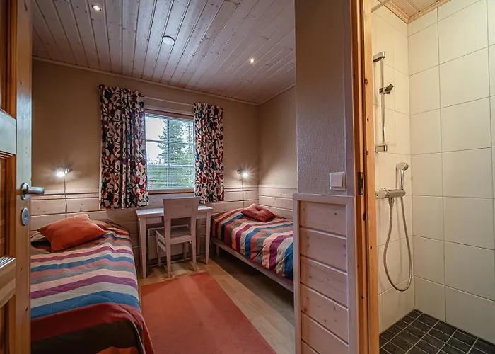 Hiihtogreeni A Ski-in Ski-out By Aavalevi ليفي