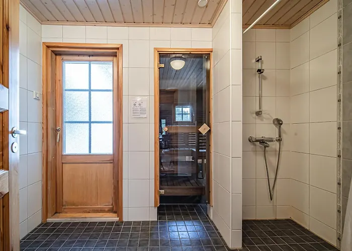 Hiihtogreeni A Ski-in Ski-out By Aavalevi * ليفي